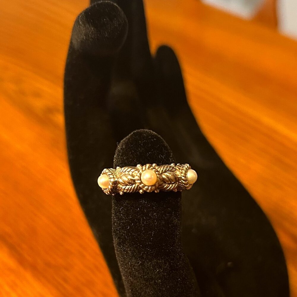 Judith Ripka Sterling Silver Three Pearl Ring size 5